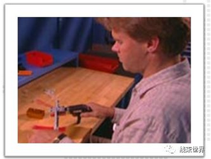 淺談連接器的組裝過程 