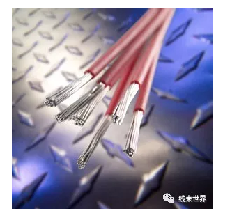 汽車(chē)線(xiàn)束，更細(xì)、更輕、更薄