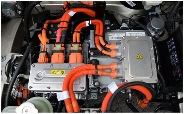 連高壓線束都不懂，還想修新能源？