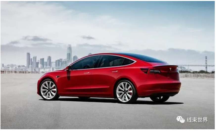 海外召回 | 因線束過度磨損，造成同軸電纜的內芯分離，倒車影像無法正常工作，特斯拉召回近36萬Model 3電動汽車