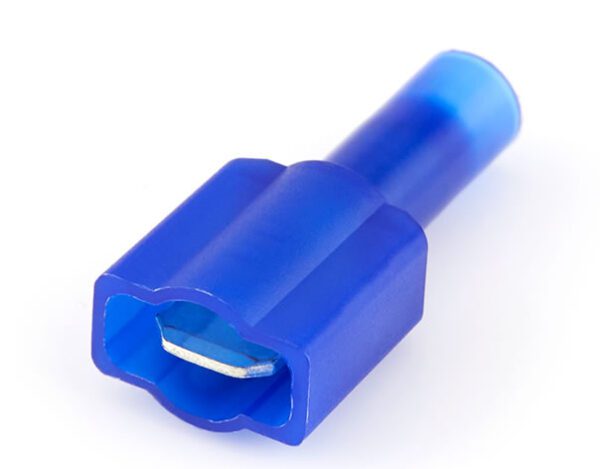 4-3M-disconnect-16-14GA-Blue-Male-Disconnect-31512-f-600x469.jpg