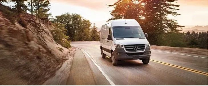 海外召回 | 有人錯誤地將起動發(fā)電機線束與電動助力轉(zhuǎn)向線束互換，梅賽德斯召回兩輛 Sprinter 貨車