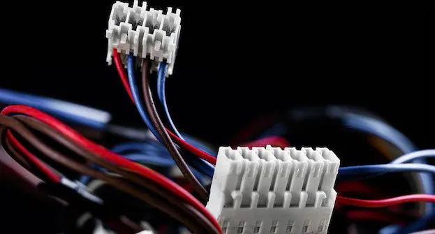 潤滑脂可以增強(qiáng)電動汽車線束連接的可靠性 