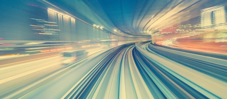 定制連接器在高性能系統(tǒng)中很常見