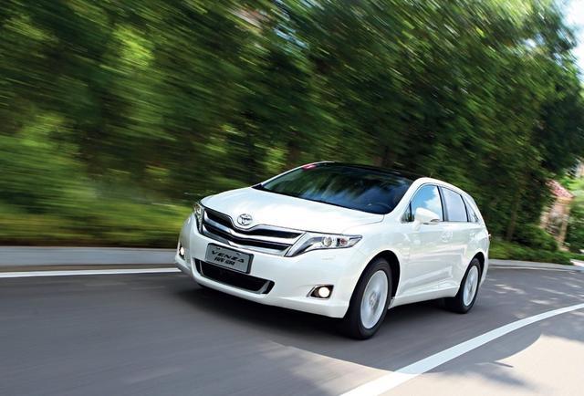 因車門線束與防水罩發(fā)生干涉,造成后側(cè)空氣囊傳感器線束可能斷線，豐田中國召回2109輛威颯汽車