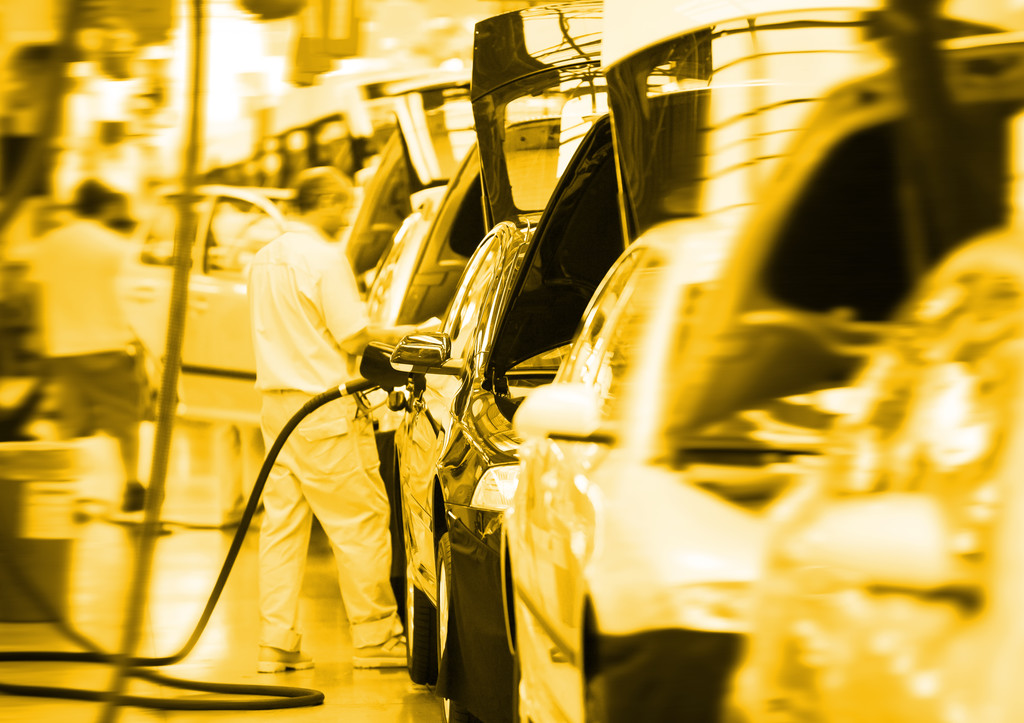 全球汽車業(yè)穩(wěn)步復(fù)蘇