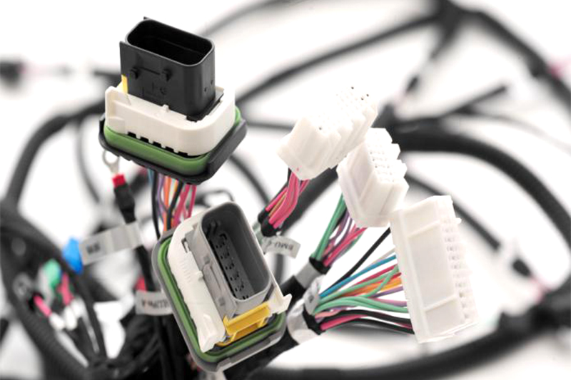 新能源汽車(chē)電池包BMS主控線(xiàn)束總成-壹連科技
