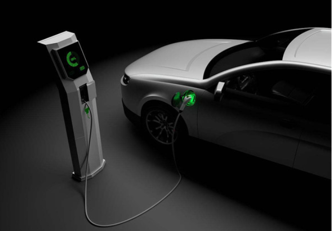 保時(shí)捷Taycan、比亞迪漢升壓充電技術(shù)解析