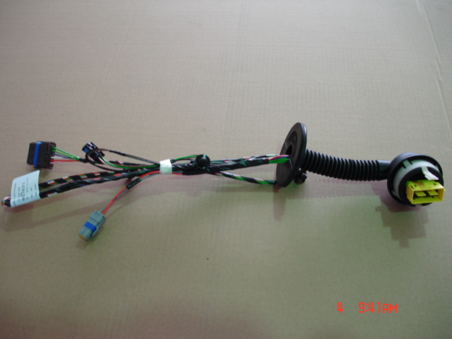 東風(fēng)電動(dòng)車車身線束-湖北正奧