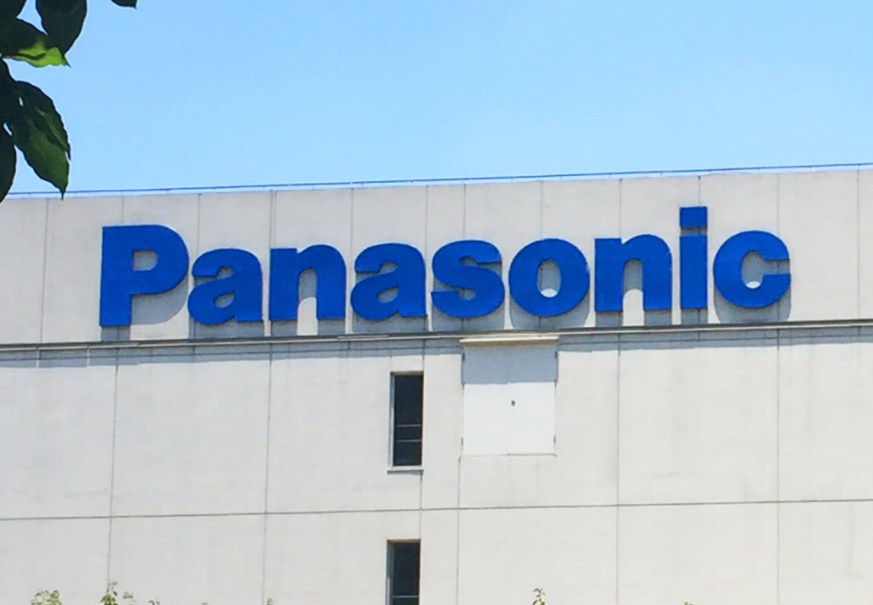 松下發(fā)布特斯拉4680原型電池