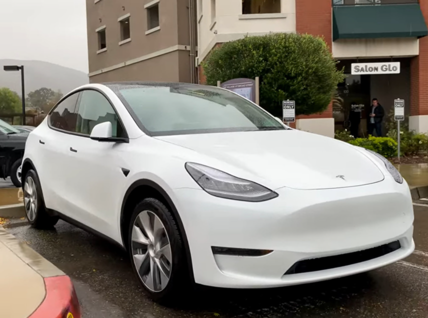 2021.12.3——特斯拉（上海）有限公司召回部分國(guó)產(chǎn)Model Y電動(dòng)汽車