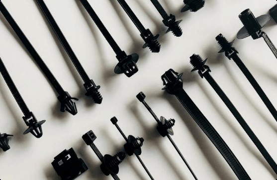 高壓線束布置要求（二）