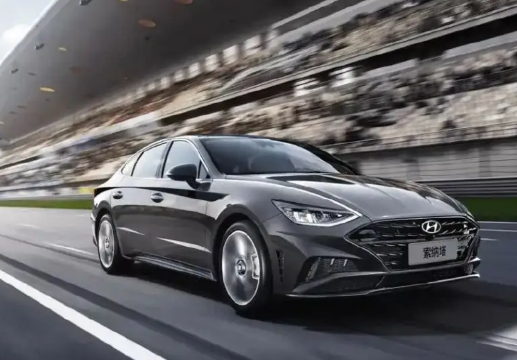 現(xiàn)代因低壓燃油管故障在美國召回21.5萬輛索納塔