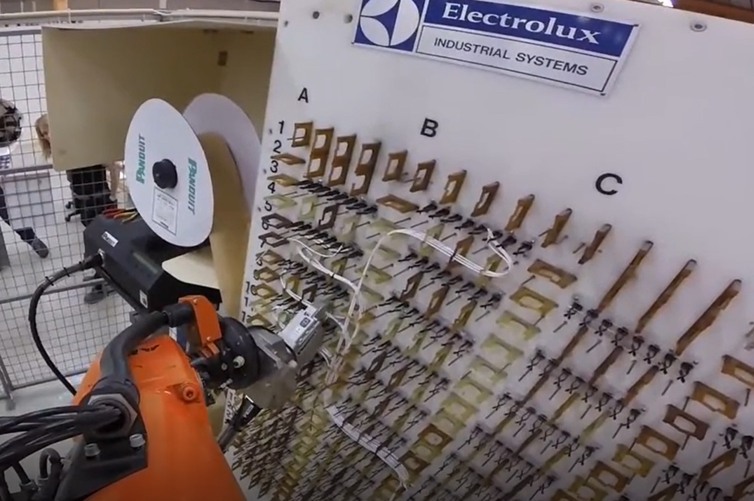 自動化線束組裝