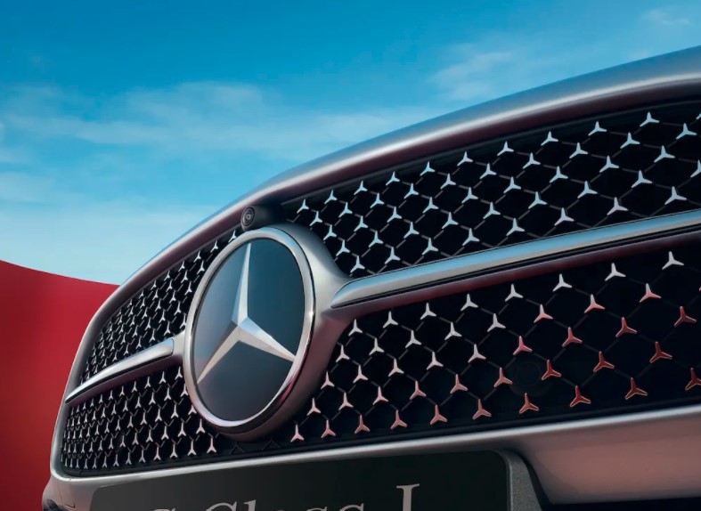 召回 | 因車輛的車載電網(wǎng)蓄電池線束接頭固定螺栓因緊固扭矩不足，梅賽德斯-奔馳召回部分進口和國產(chǎn)汽車