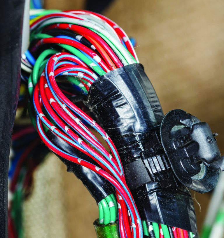 線束工藝中影響下線尺寸的因素