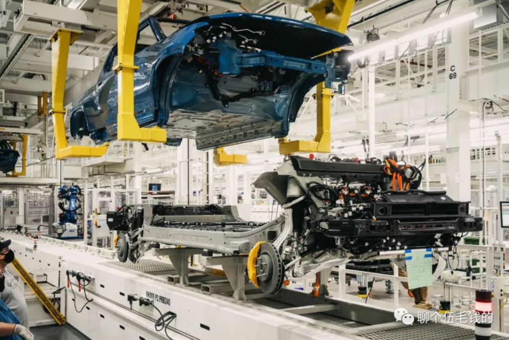 Rivian R1T高壓布置與線束淺析