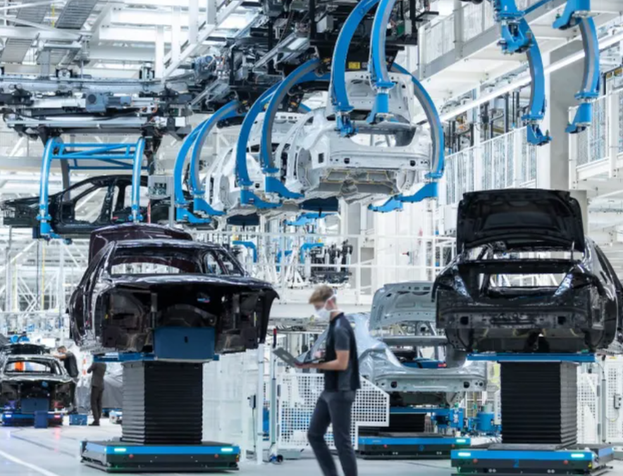 2022.11.25——南京汽車改裝有限公司等10家汽車生產(chǎn)者召回部分商務(wù)車、救護(hù)車、旅居車等