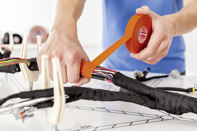 淺談新能源汽車線束應(yīng)用布置